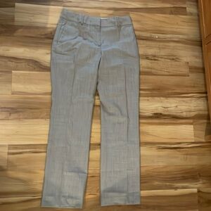 Neutral Ann Taylor Suit. Size 4/6